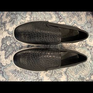 COPY - Lori Goldstein croc embossed black shoes size 10